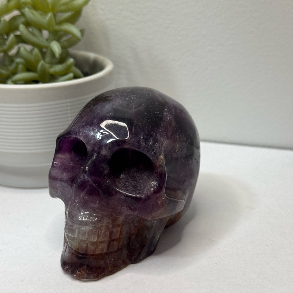 Fluorite Crystal Skull - Picture 3 of 11